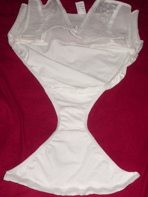 new bra and pantygirdle adult photos