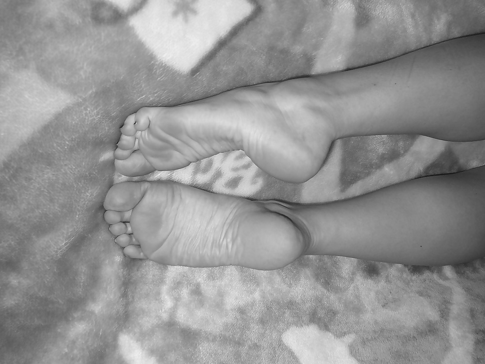 perfect feet adult photos