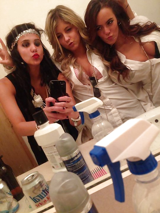 Facebook Friends 22 adult photos