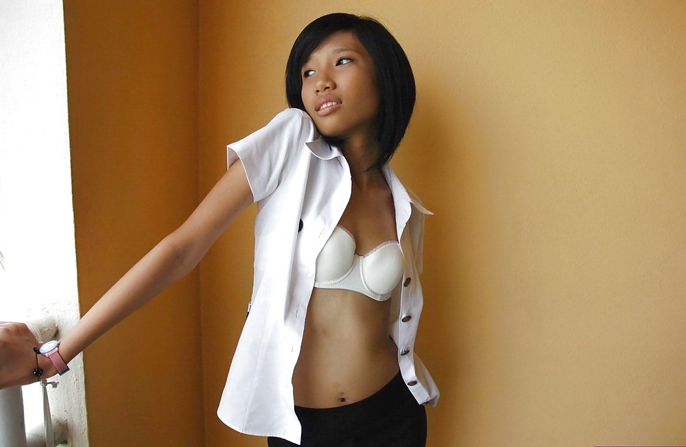 UbuntuNP - Asian - Set 19 adult photos