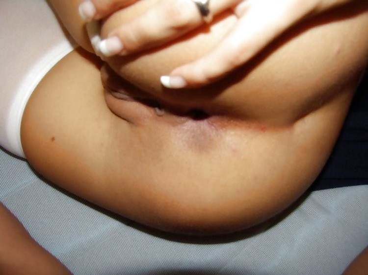 College Babe With Fake Tits adult photos