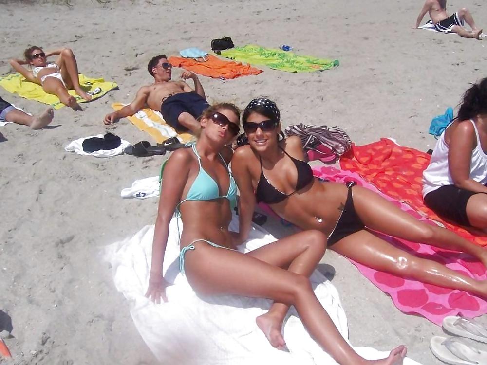 BIKINI BABES I adult photos