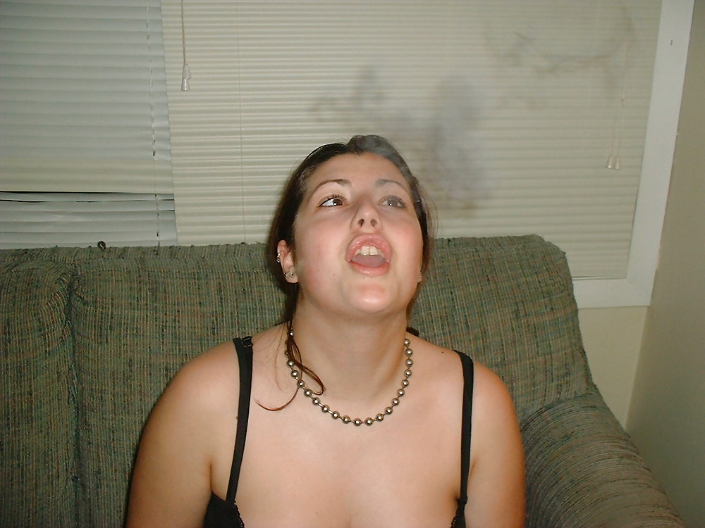 Busty Stoner Teen adult photos