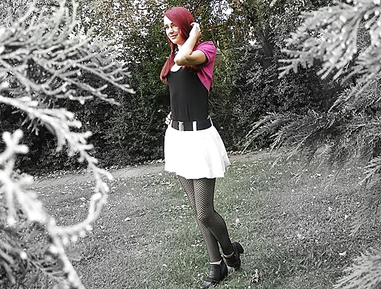 Facebook Girl II adult photos