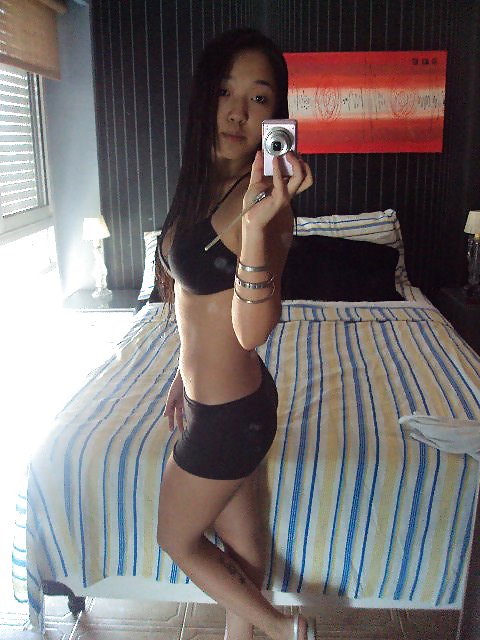 Asian teen girl babe!! adult photos