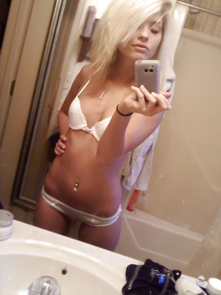 SmutDates Username TickleMeSilly adult photos