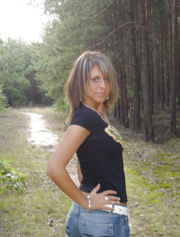 REAL GIRLS FROM AROUND THE WORLD - JANINA adult photos