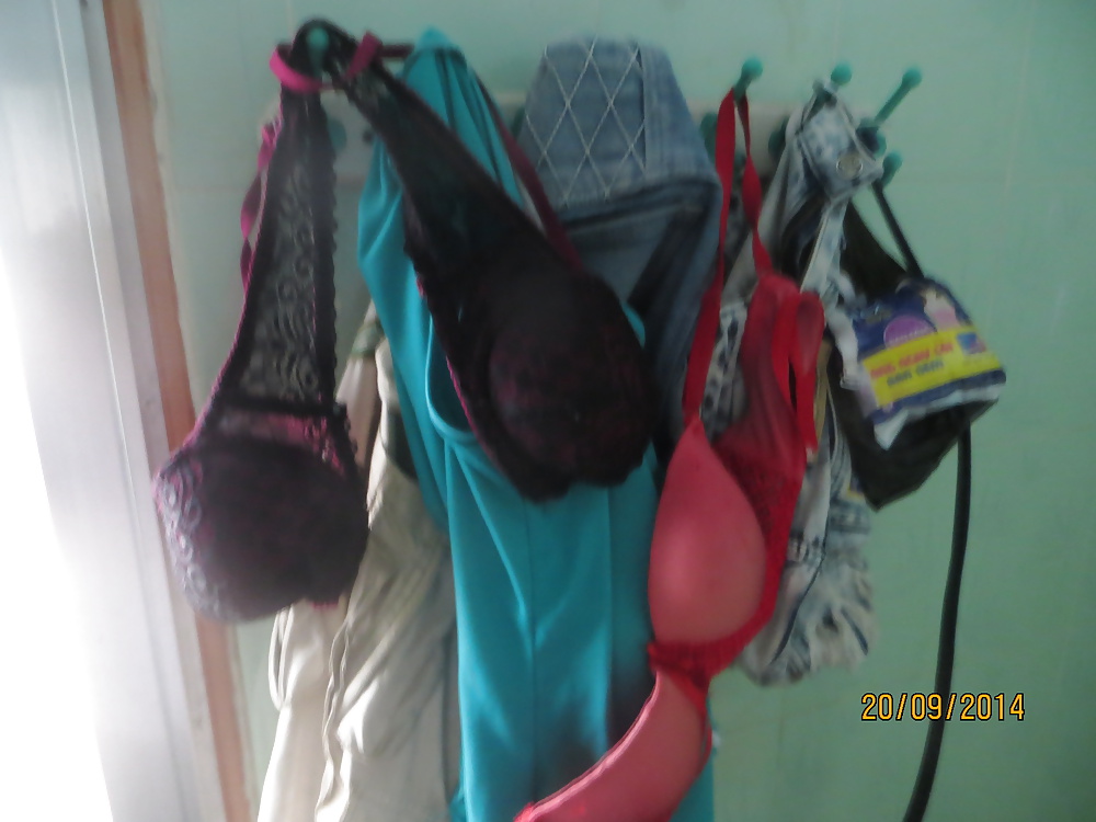 Dirty panties & bras of my older cousin 20-09-2014 adult photos