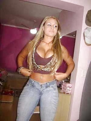 Latinas sabrosas! adult photos