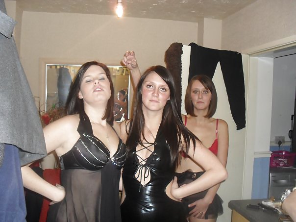 Me and my friends!!! Cum on theses pics please!!!xx adult photos