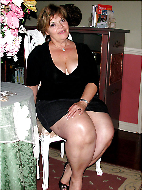 More related mature thighs mom poses.