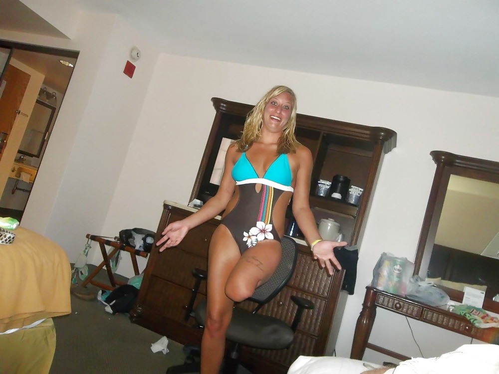 more sexy amputee girls adult photos