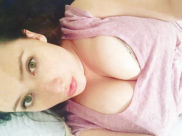 Thick White Girl - NN adult photos