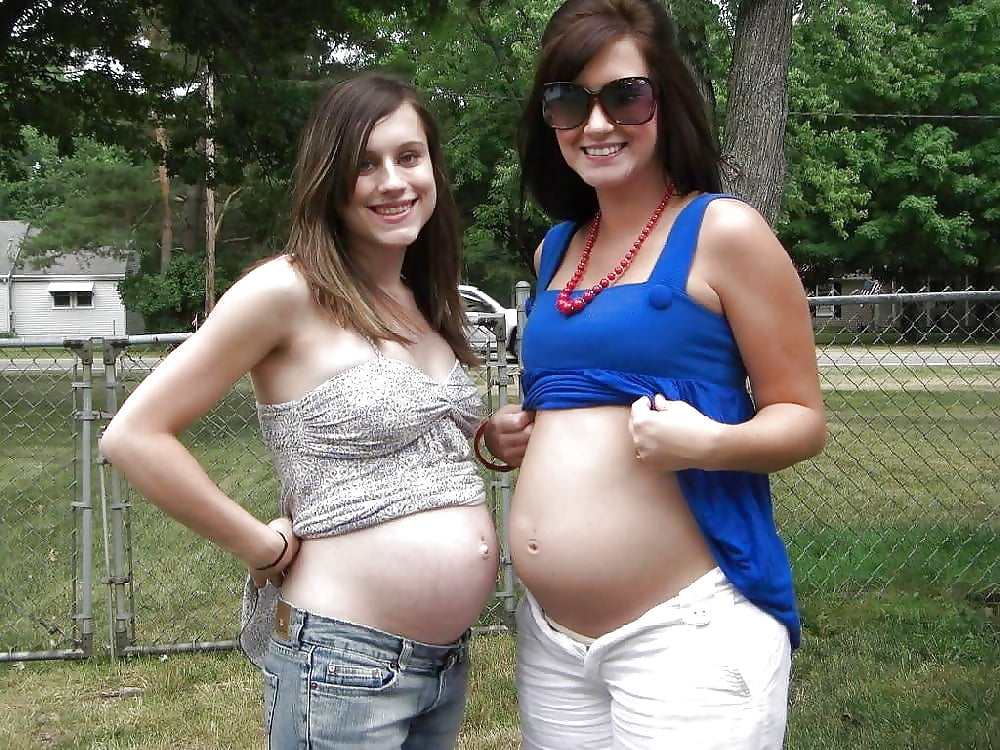 Pregnant Teen Babes adult photos