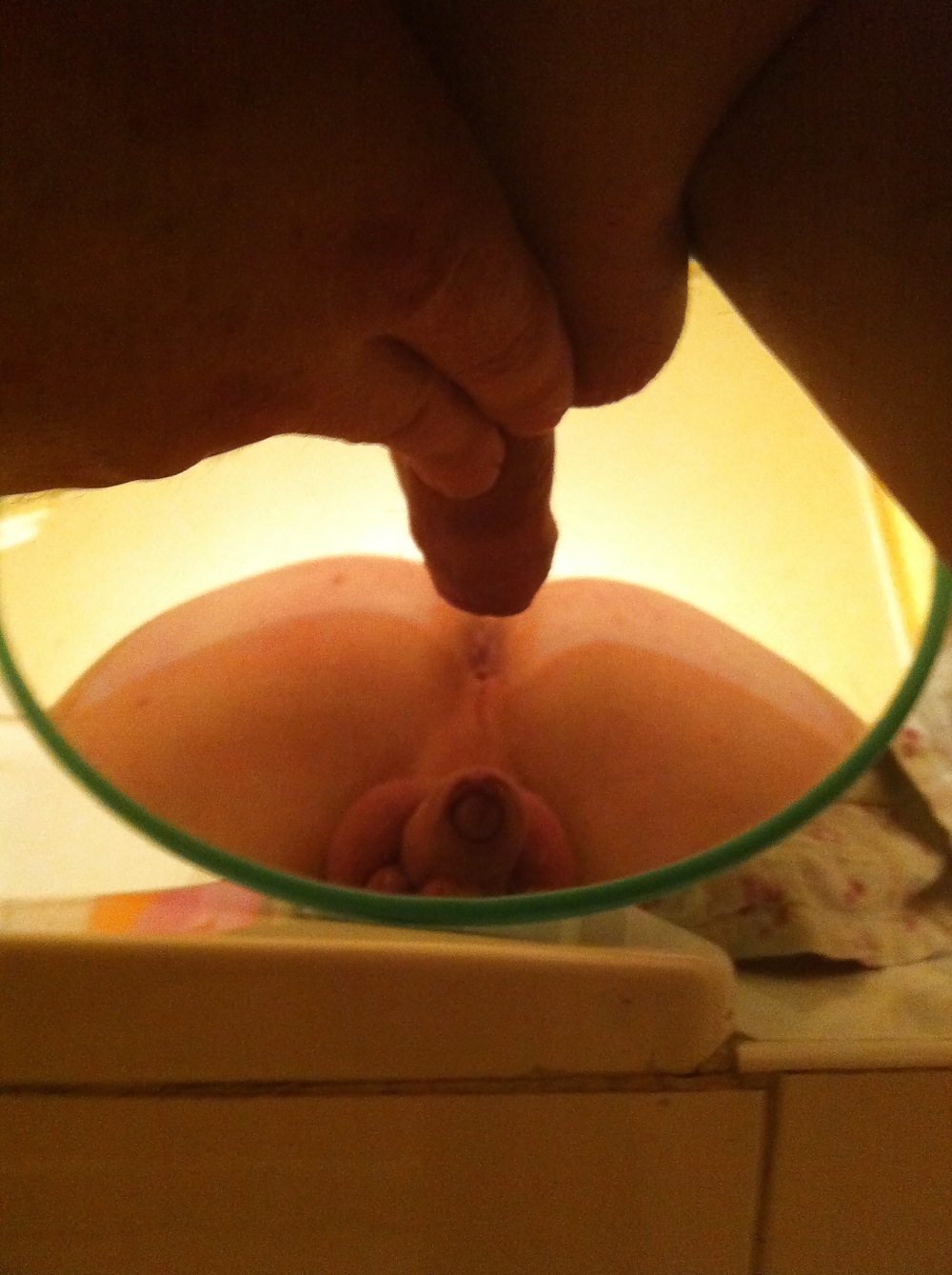 pour mater 3 adult photos