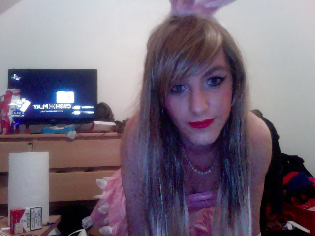 Blonde Bunny Webcam