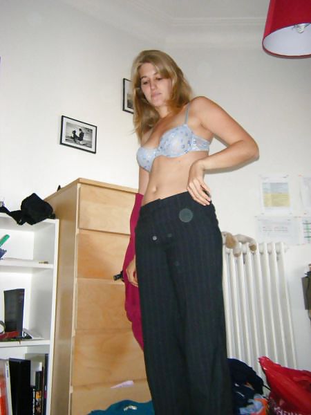 kurva adult photos