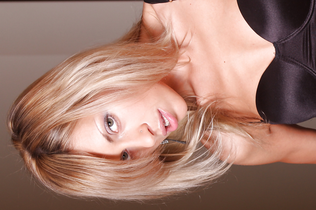 IRYNA 01 adult photos
