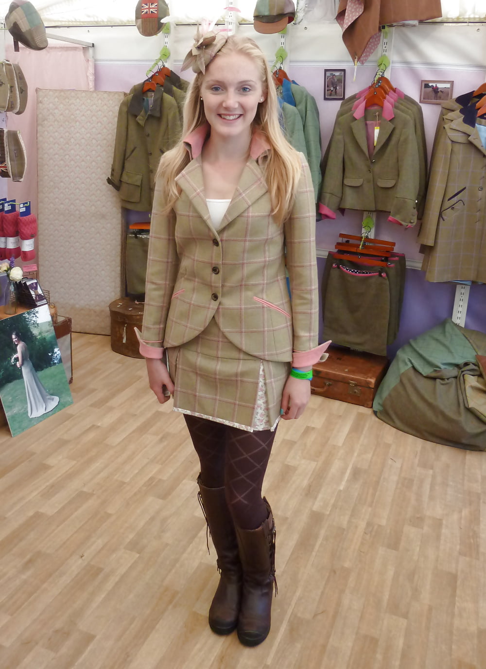 Posh Brit Cunts in Pantyhose adult photos