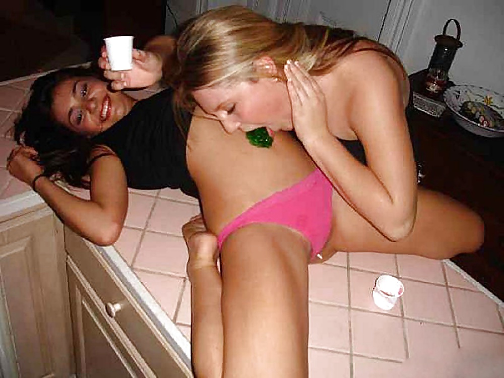 party Girls Erotica By 7 twistedworlds adult photos