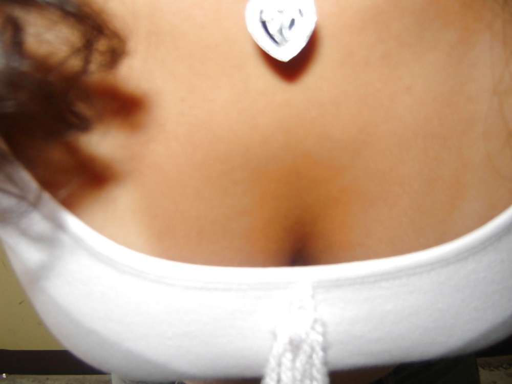 MAGY adult photos