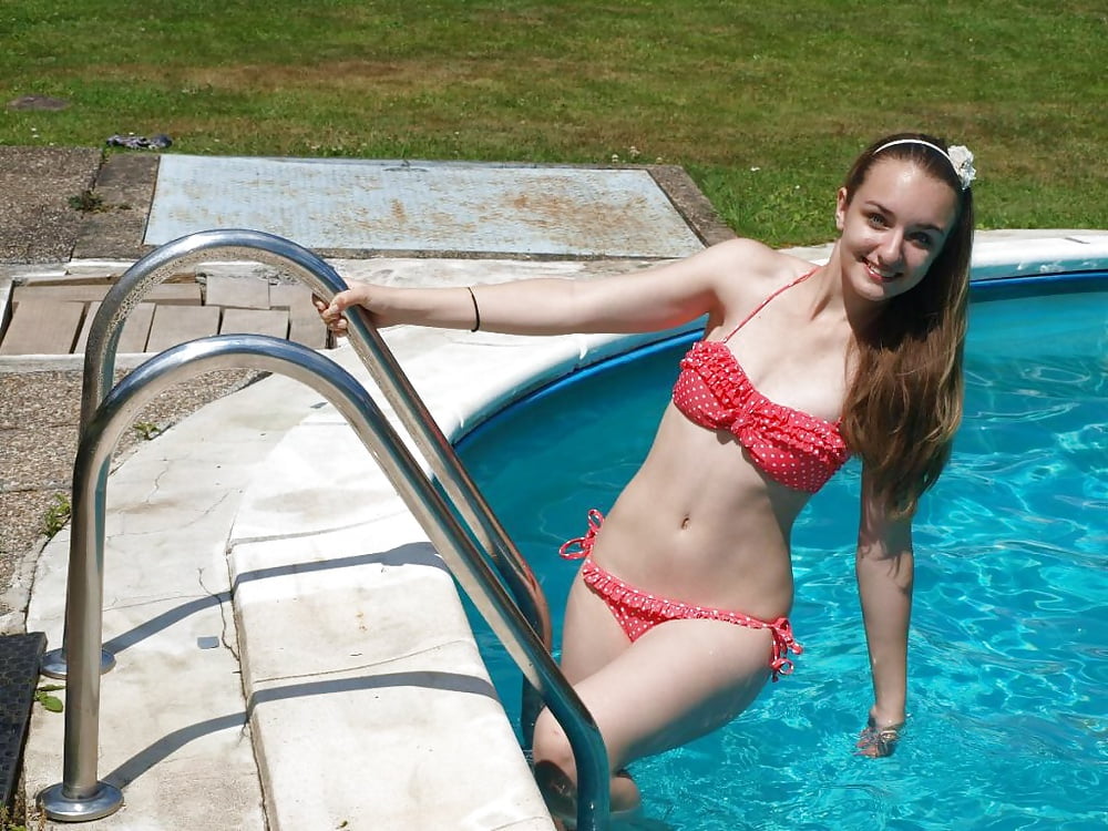 BIKINI TEEN MIX 9 adult photos