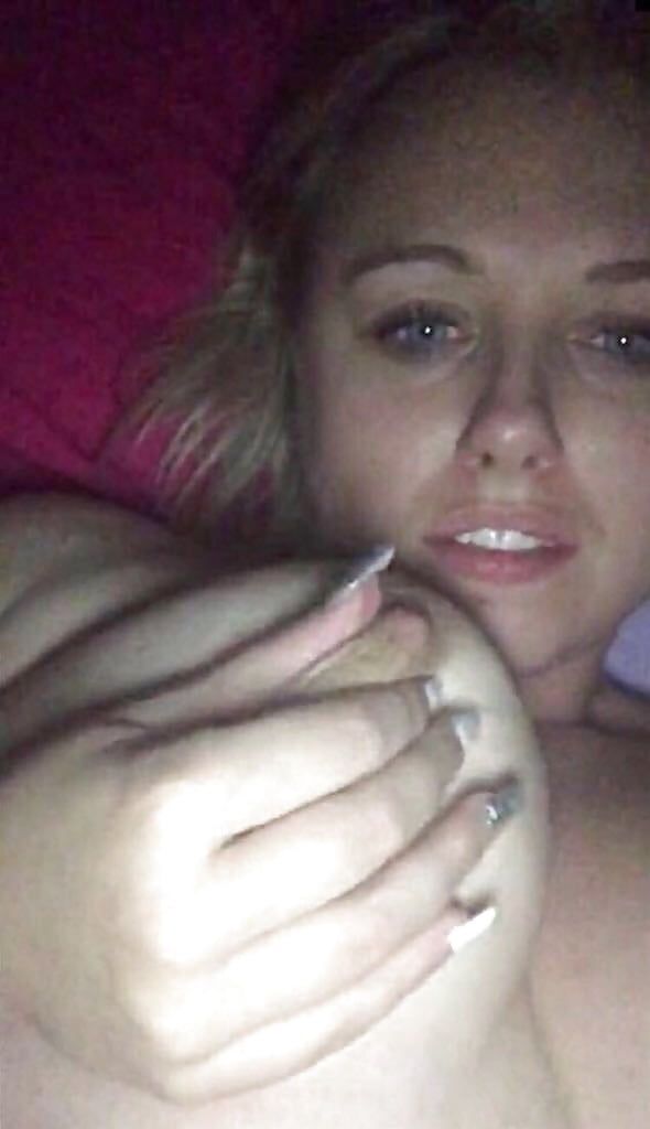 Amatours 155 adult photos