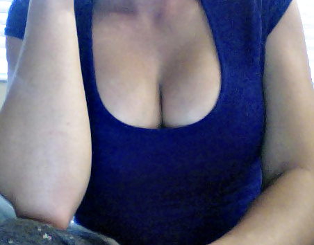 will mommy suck my titties, daddy? adult photos