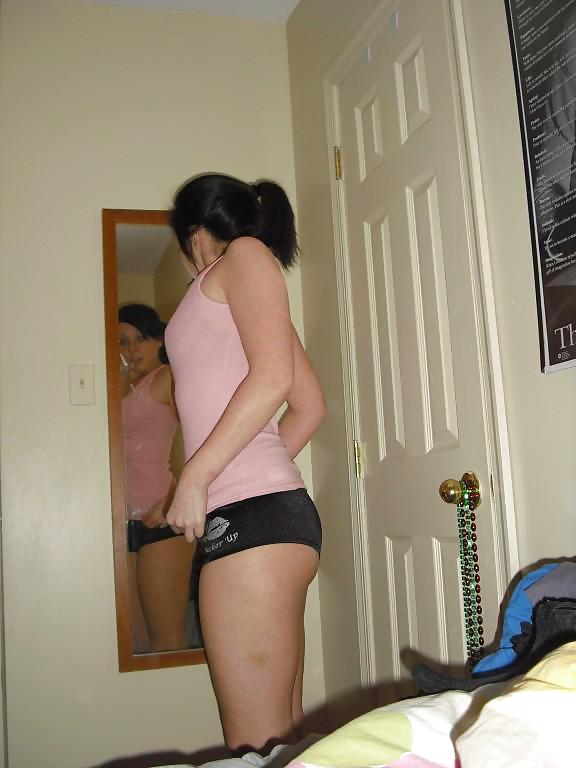 SEXY AMATEUR GIRLFRIEND VIII adult photos