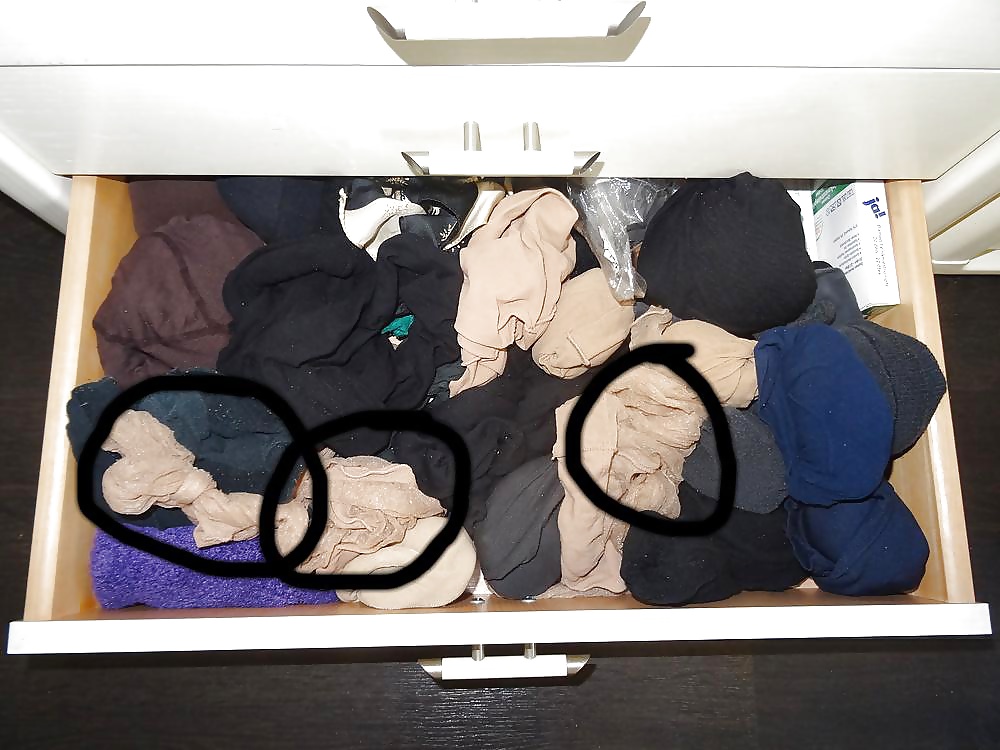 Ehevotze blossgestellt vom Ehemann adult photos