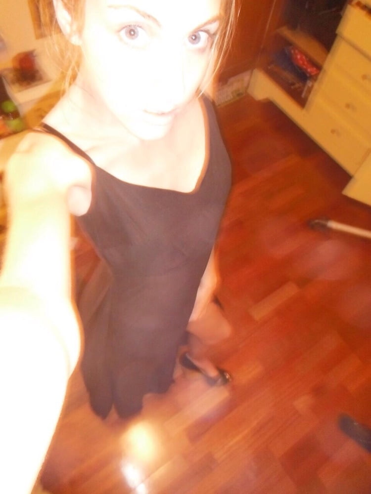 Aussie skatepark slut shows me what Im in for later today photo #324389047