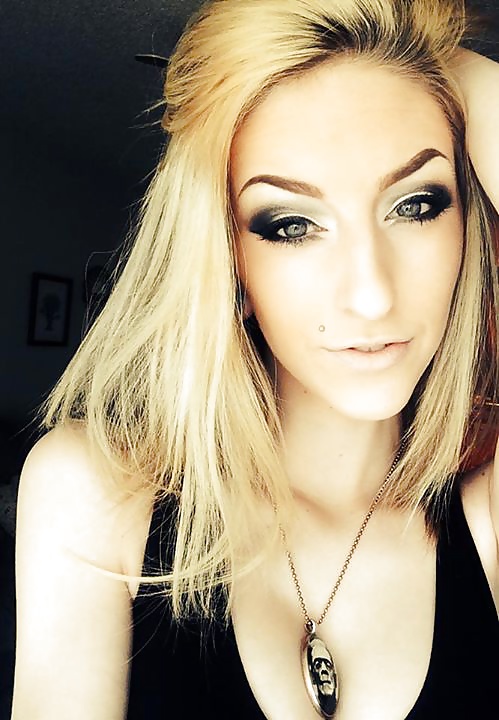 DEMI (NO NUDE) INTRODUCTION! adult photos