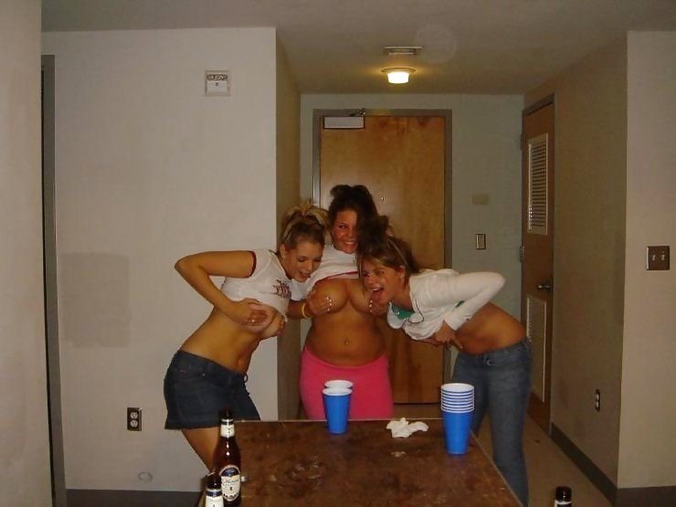 Amateur Kittens adult photos