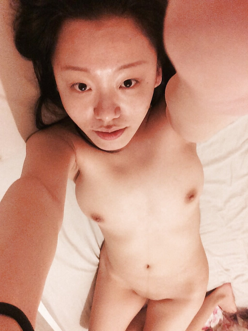 asian girlfriend selfies adult photos