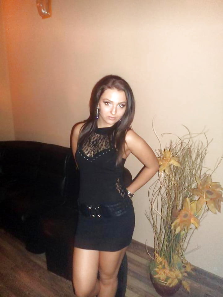 Romanian Teen Slut Catalina Roxana adult photos