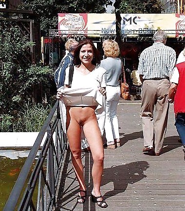 Public Pussys 2 adult photos