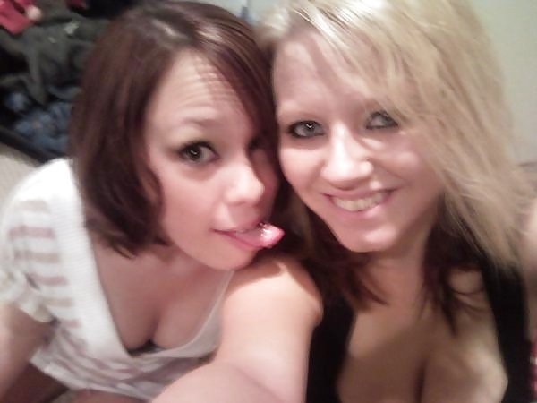 ExGF and her friends exposed adult photos