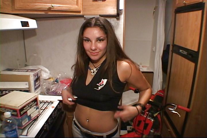 Fun Sluts Part 2 - Enjoy CardinalRoss! adult photos