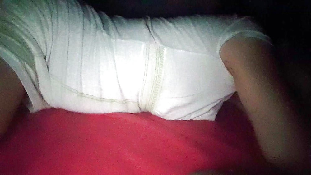 Cachonda de noche adult photos