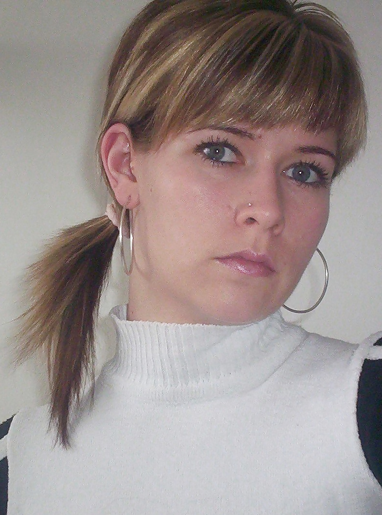 She's Ready to Suck adult photos