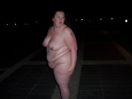 nude in public           