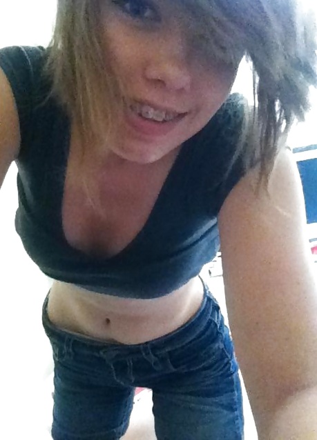 Amateur Selfpics 1 adult photos