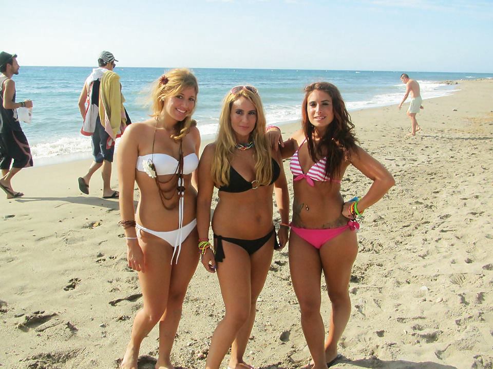 sexy girls in bikini 8 adult photos