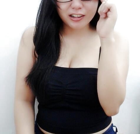 Vania Ayu Mami Elysa Gadis Manja Dari Mandhaling Adult Photos 98182667