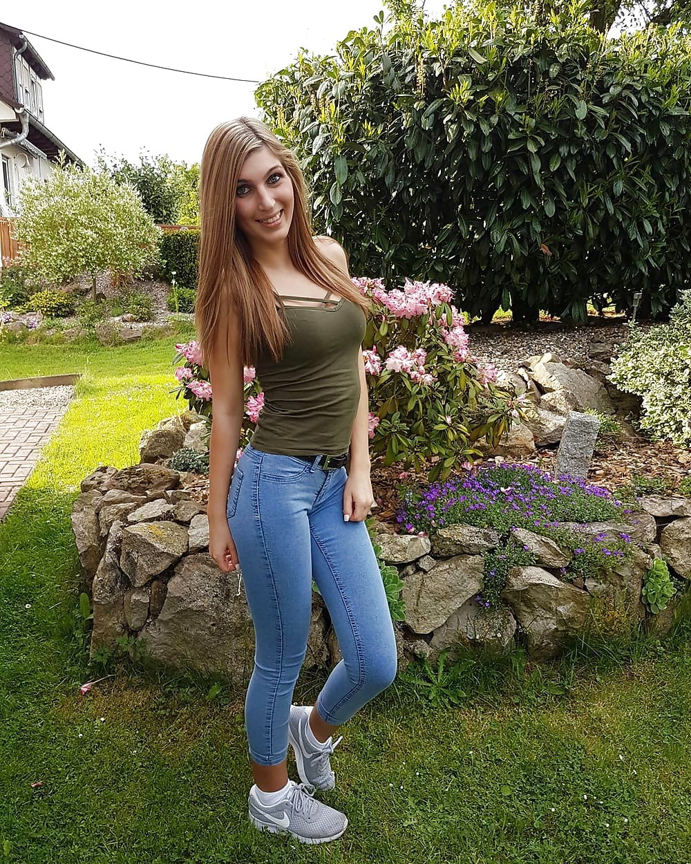 Instagram Girl #11 adult photos