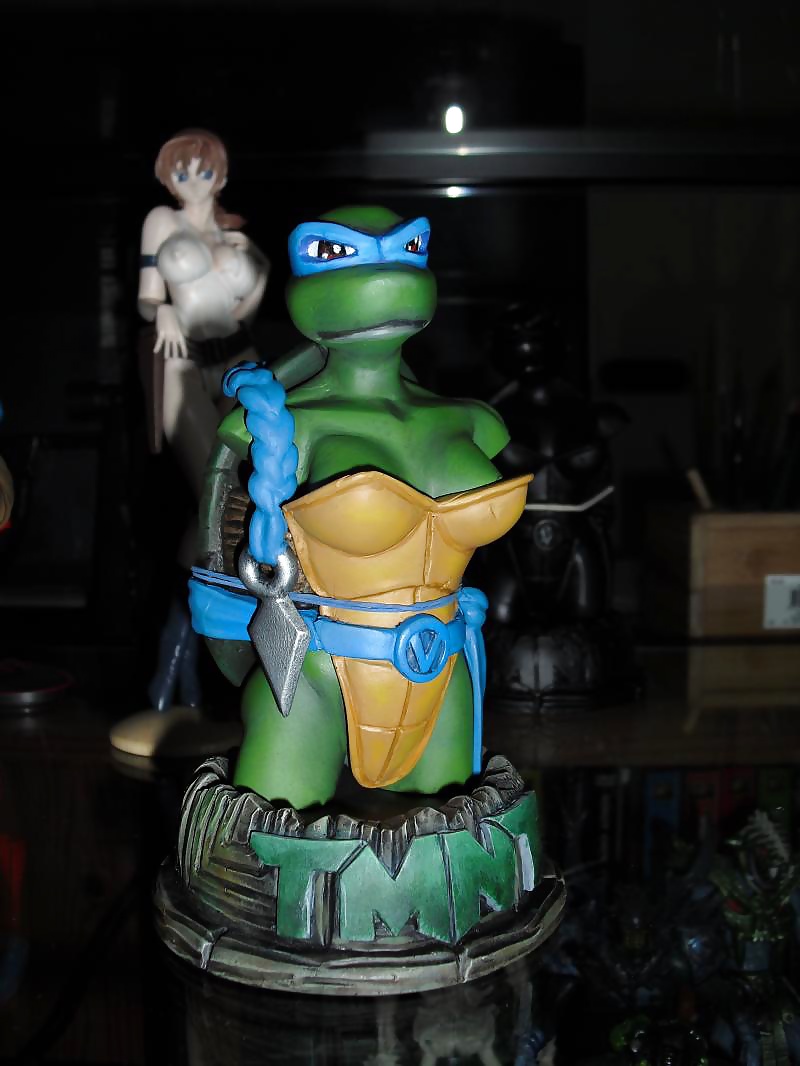 : TMNT Venus bust. adult photos