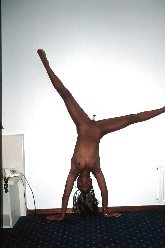 AFRICAN FEVER 19 adult photos