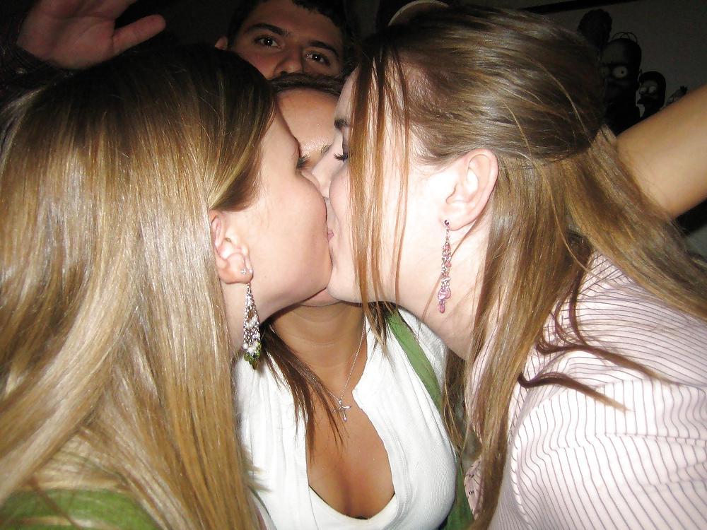 french kiss adult photos