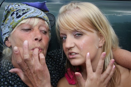 his car breaks down and an elderly man offers to repair it i         