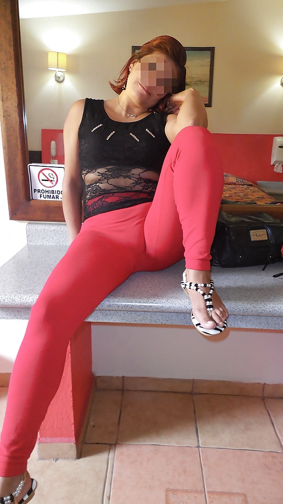 Soy Madurita y Muy Caliente adult photos